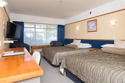 دیستینکشن هامیلتون هتل اند کنفرنس سنتر