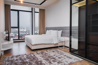 اکسپرسشنز پرفسشنال سویتز