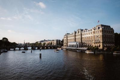 هتل امستردام امستل