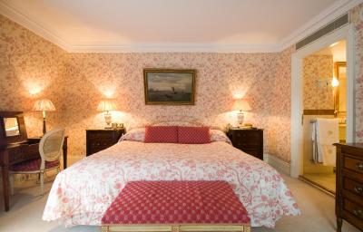 هتل امستردام امستل