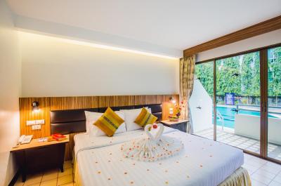 کارون ویل ریزورت پوکت