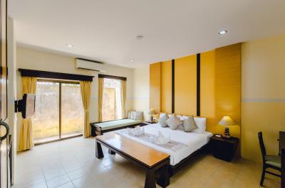 کارون ویل ریزورت پوکت