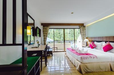 کارون ویل ریزورت پوکت