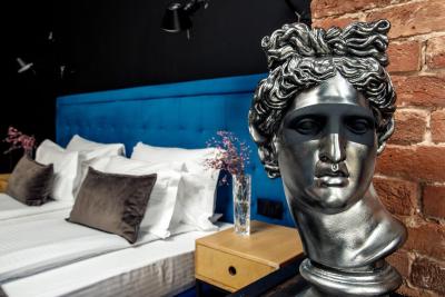 کنترون بوتیک هتل