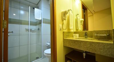 هتل مگا پلو