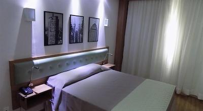 هتل مگا پلو