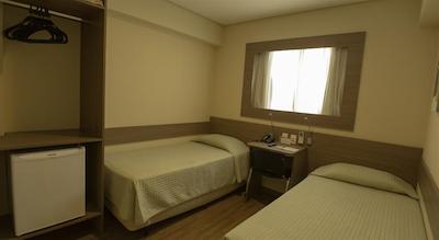 هتل مگا پلو