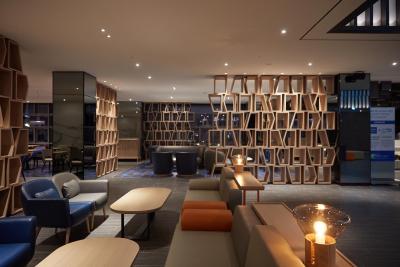 هلید این اکسپرز اسئوول هنگدا