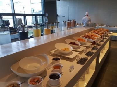 هلید این اکسپرز اسئوول هنگدا