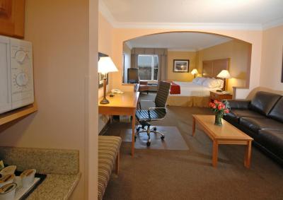 هلید این اکسپرز اند سویتز چارلتتون