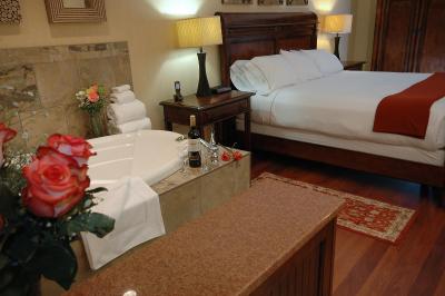 هلید این اکسپرز اند سویتز چارلتتون