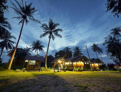 کامپونگ تک سنیک