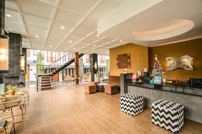 کاسا پادما هتل اند سویتز