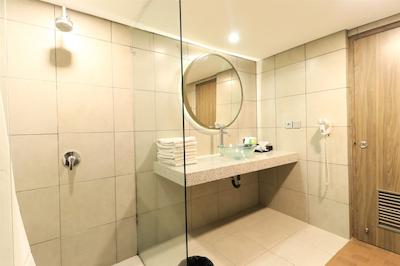 کاسا پادما هتل اند سویتز