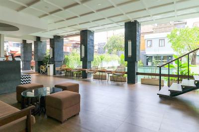 کاسا پادما هتل اند سویتز