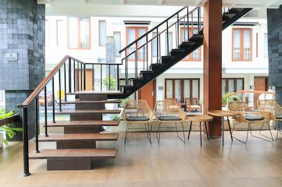 کاسا پادما هتل اند سویتز