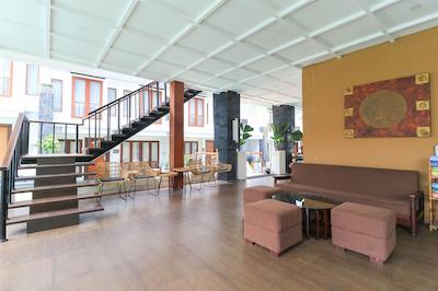 کاسا پادما هتل اند سویتز