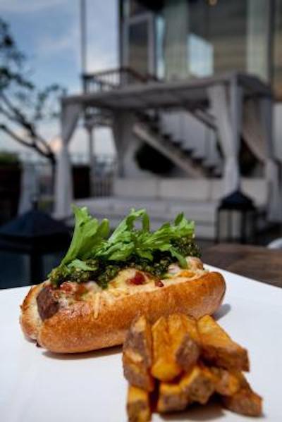 کمانگ ایکن بای آلیلا