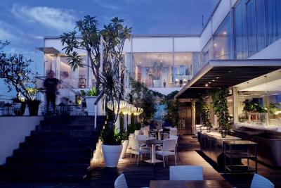 کمانگ ایکن بای آلیلا