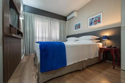 د کاپیتال-ماناجد بای اکسرهتلز