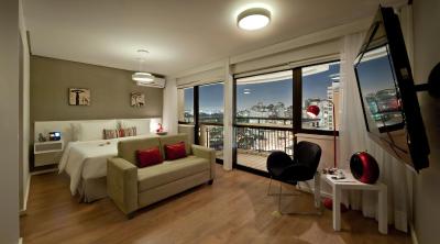 د کاپیتال-ماناجد بای اکسرهتلز