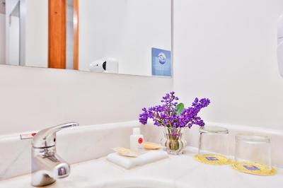 کمفرت این جوینویل