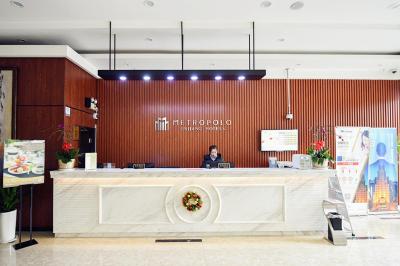 جین جیانگ متروپلو هتل شانگهای هانگچائو ایرپورت هوجونگ رود