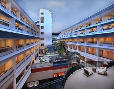 سوئیس اوتل ریزورت پوکت پاتونگ بیچ