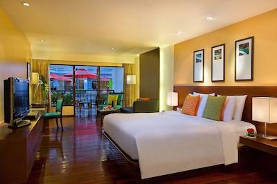 سوئیس اوتل ریزورت پوکت پاتونگ بیچ