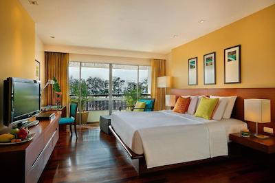 سوئیس اوتل ریزورت پوکت پاتونگ بیچ