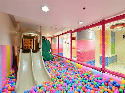 سوئیس اوتل ریزورت پوکت پاتونگ بیچ