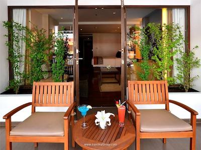 سوئیس اوتل ریزورت پوکت پاتونگ بیچ