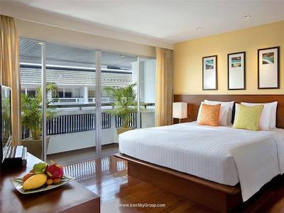 سوئیس اوتل ریزورت پوکت پاتونگ بیچ