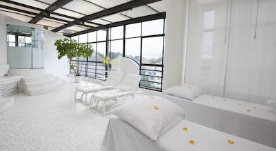 سرکتل ریچمند سویتز هتل