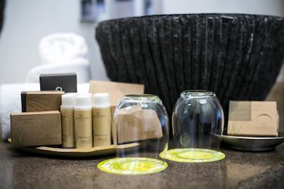 هانگارا اکو ویلیج اند اسپا