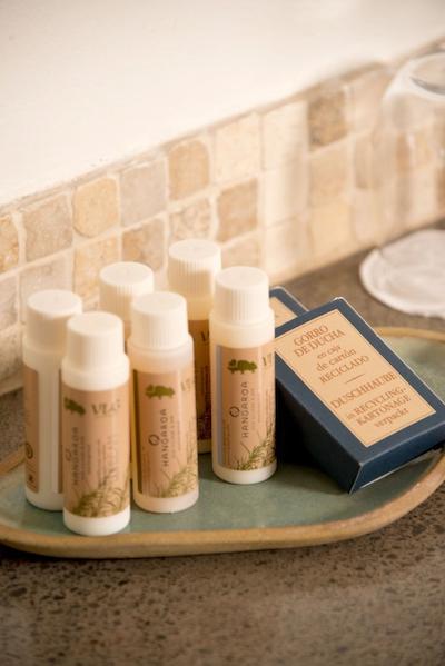 هانگارا اکو ویلیج اند اسپا