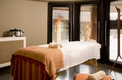 هانگارا اکو ویلیج اند اسپا