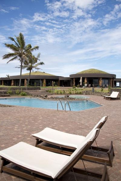 هانگارا اکو ویلیج اند اسپا