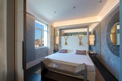 سینا برنینی بریستل