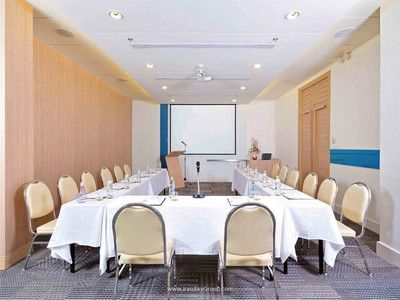 آیبیس پوکت کاتا