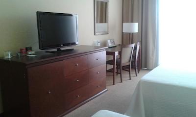 بوربن اتیبیا کنونشن اند اسپا ریزرت