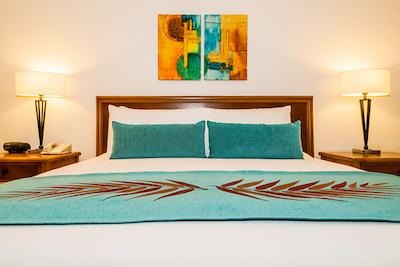 هتل آلمیرانت