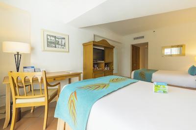 هتل آلمیرانت