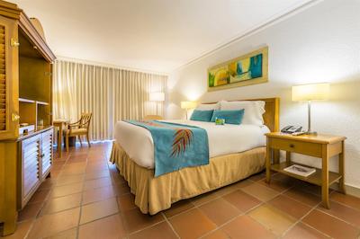 هتل آلمیرانت