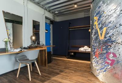 مستایل گاراژ هتل