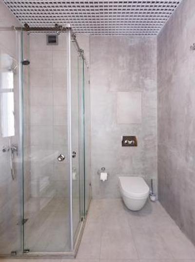 کوستوس هتل پتروسکی