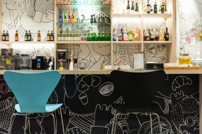 آیبیس شانگهای چانگشو رود هتل