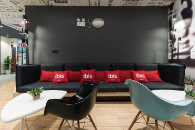 آیبیس شانگهای چانگشو رود هتل