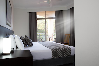 ادارا کمپردون اپارتمنتز (میسندن راد)