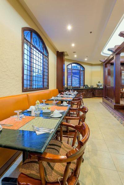 کاسا دان کارلتون هتل اند اسپا